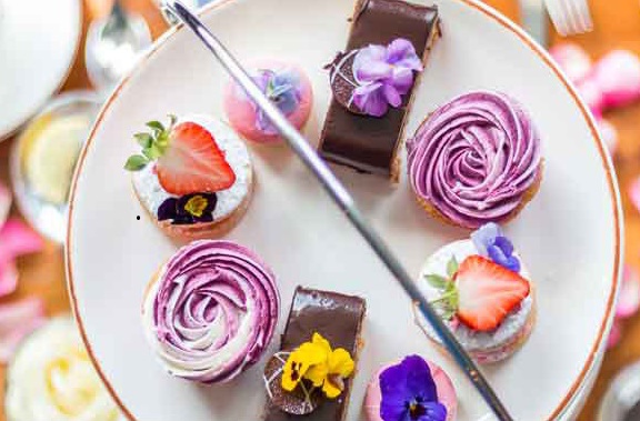Blossom tea at Scoff & Banter, South Kensington