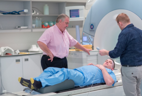 Professor David Nutt oversees an early brain scanning study involving gambling stimuli