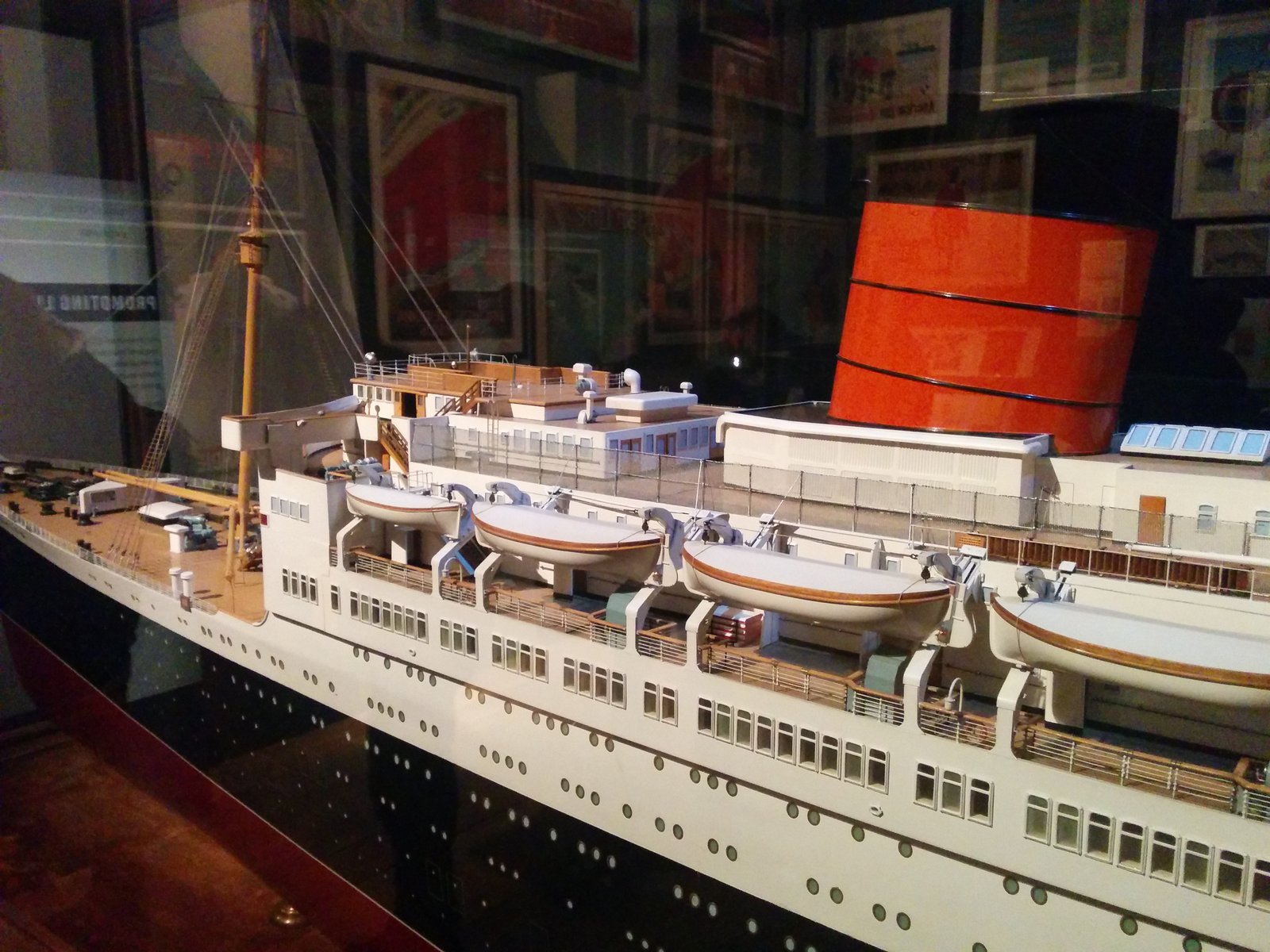 Ocean Liners: Speed & Style, V&A