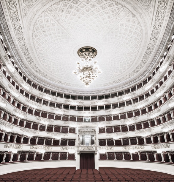'“Milano”, from the series “Fratelli d’Italia” (2005-2016) (c) Matthias Schaller